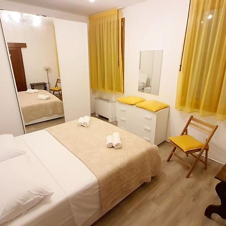 Calle Dei Guardiani Rooms Venedik Dış mekan fotoğraf